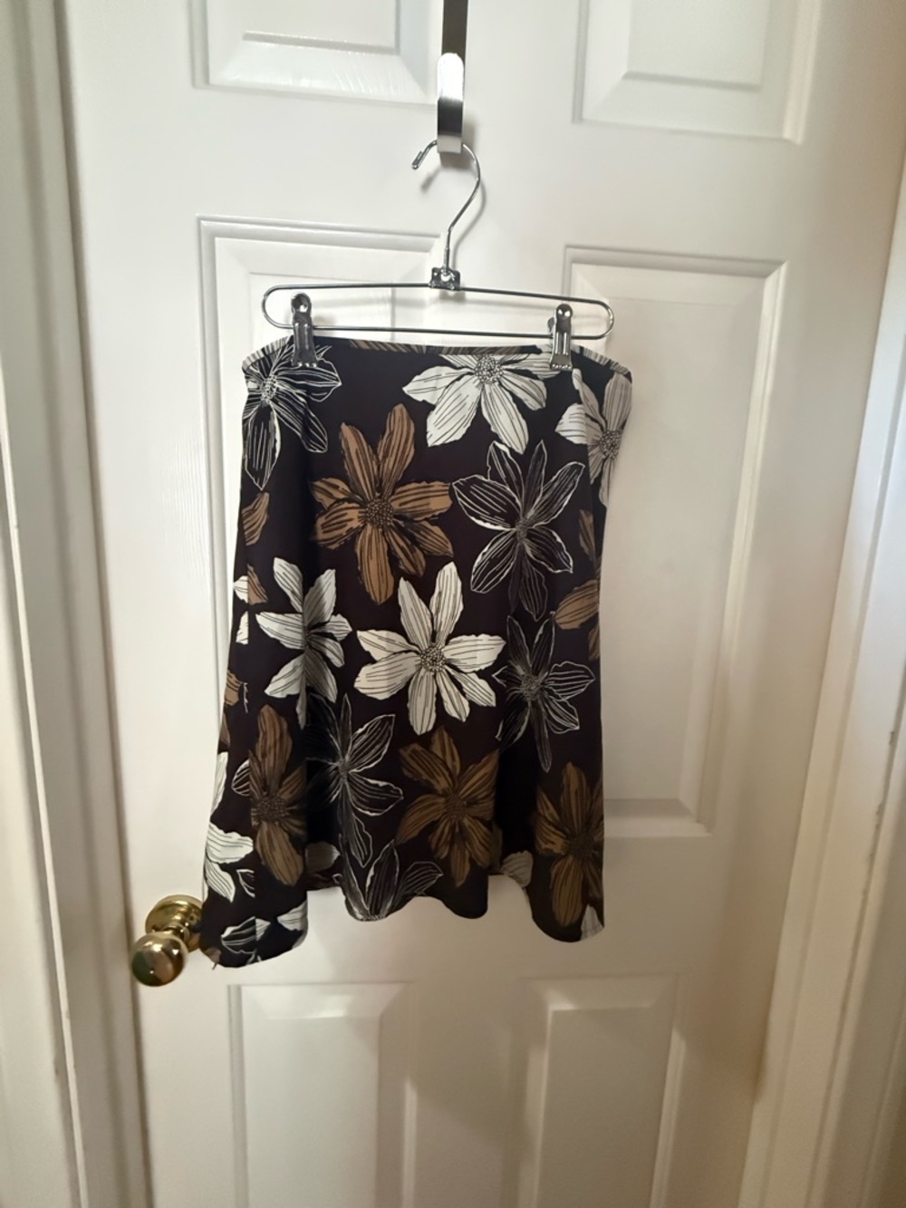 Old Navy Brown Floral A-Line Skirt with Cream Flowers 8
